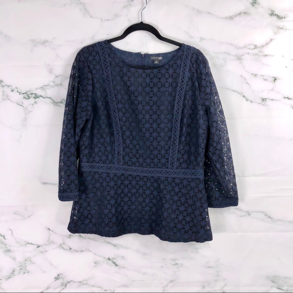 ANN TAYLOR Navy Circle Lace Blouse